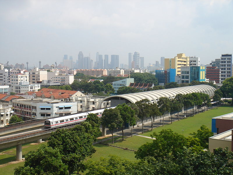 East west Green Line Singapore EW9 Aljunied MRT Station